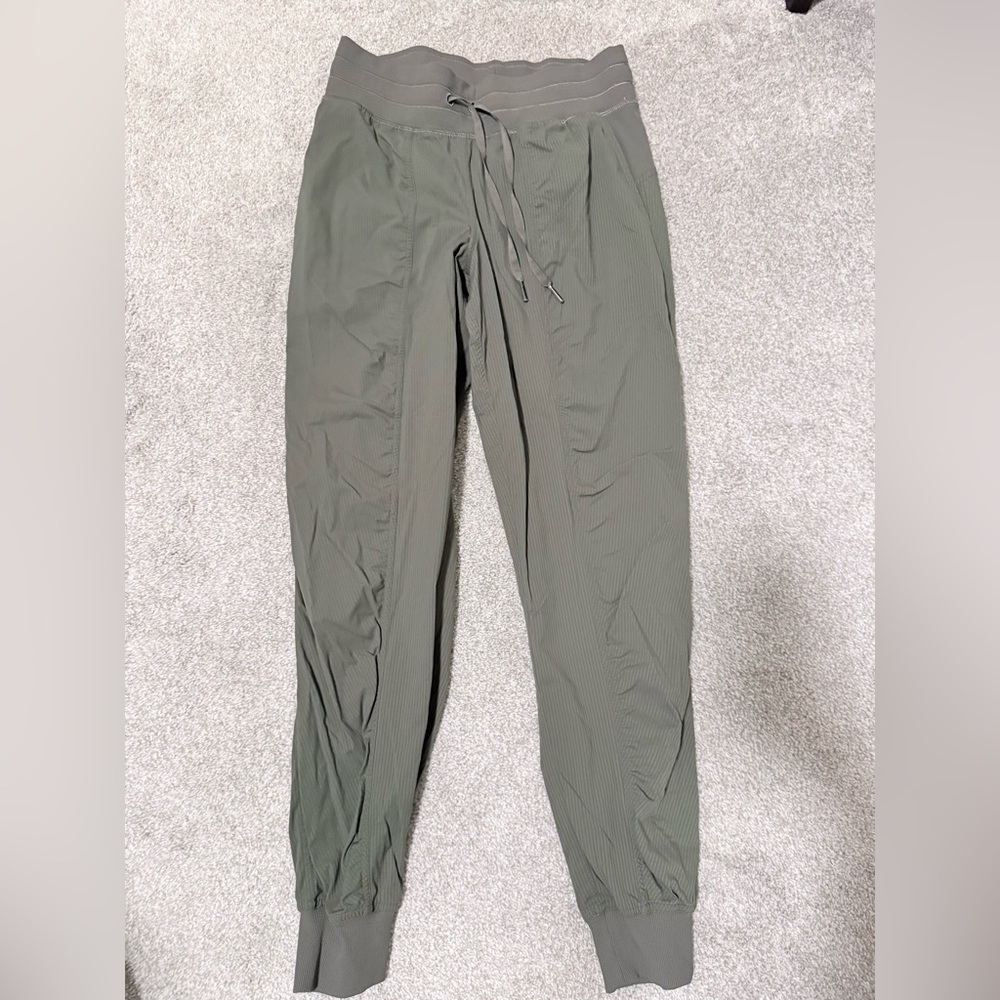 lululemon Dance Studio Mid-Rise Jiggers - Army Greeb